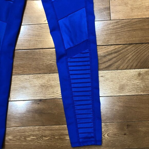 Alo Yoga Moto Bright Blue Leggings Size M - Picture 4 of 7